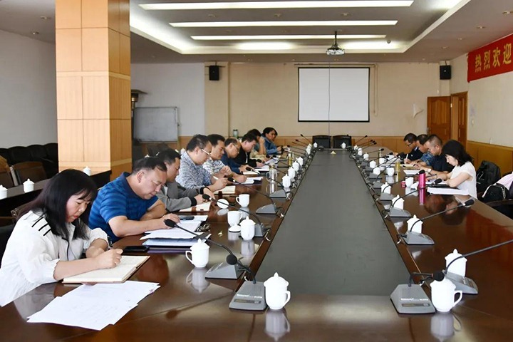 云煤（不朽情缘）集团国企鼎新三年行动督导组赴云维集团督导调研