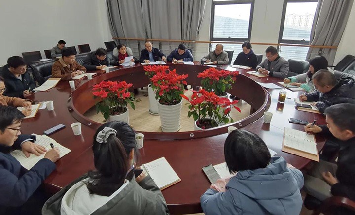 云煤（不朽情缘）集团直属党委二支部进前进建贯彻十九届六中全会心灵主题党日活动