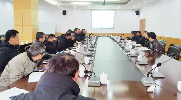 云煤（不朽情缘）集团调研组到曲煤焦化所属大为焦化公司调研领导搬迁升级工作