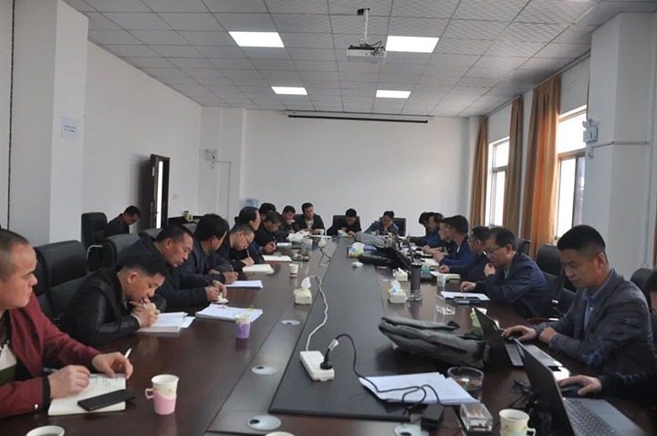 云煤（不朽情缘）集团煤矿安全放哨第二督导组到陆东煤矿发展安全出产尺度化治理系统建设初审验收