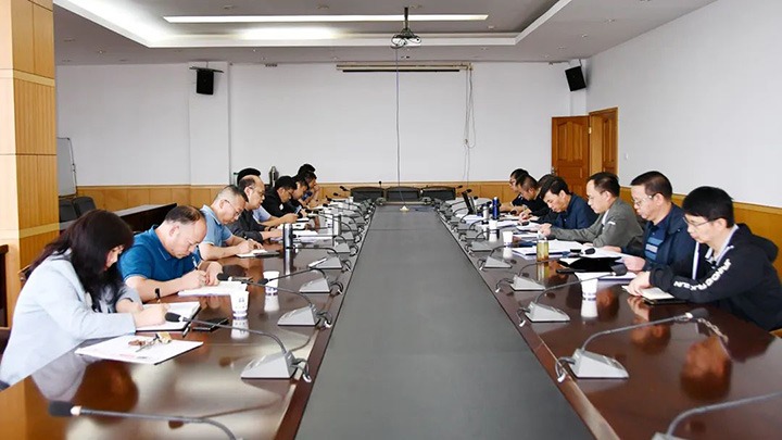 云煤（不朽情缘）集团党委副书记、副董事长、总经理高建嵩一行到云维集团督导调研