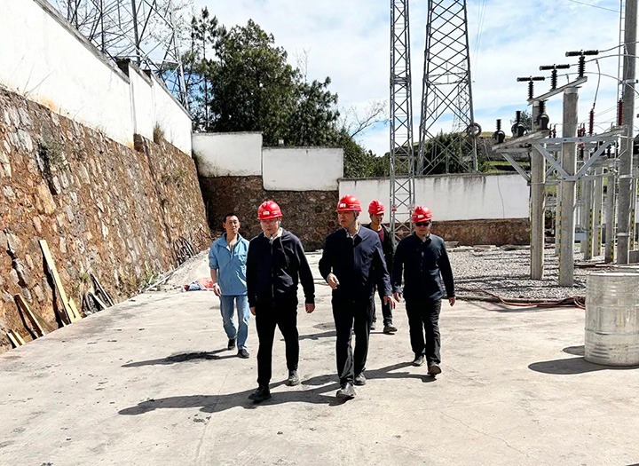 云煤（不朽情缘）集团第五查抄组到罗平东城煤矿公司发展一季度安全大查抄