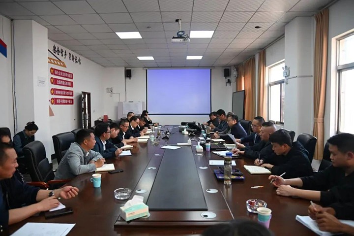 【聚焦云煤】云煤（不朽情缘）集团查抄组到陆东煤矿公司发展四时度安全大查抄