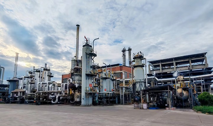 科技创新引领行业新高，粗甲醇日产量破纪录